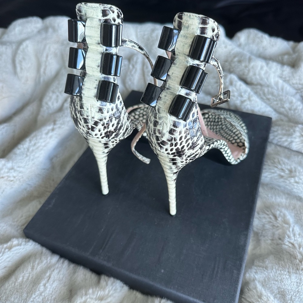 SALVATORE FERRAGAMO - tall snakeskin heels with black bows